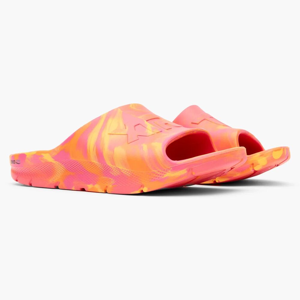 Xtratuf Women's Size 7 Après Fish Outdoor Slide Sandals Orange